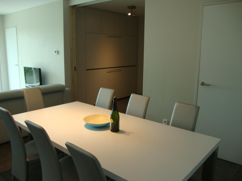 Karthuizer Zeezicht I Apartment Nieuwpoort Luaran gambar